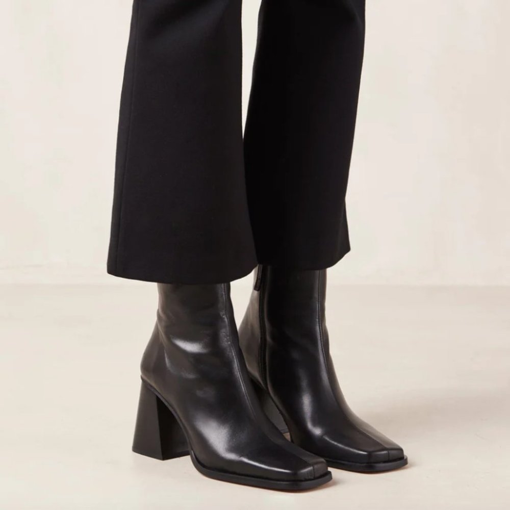 ALOHAS South Black Ankle Boots (Size 8)